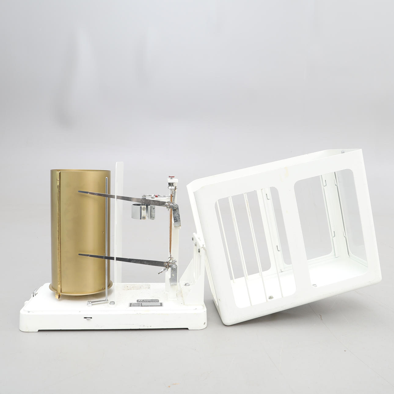 TERMOHYGROGRAF, Svenska termoinstrument.