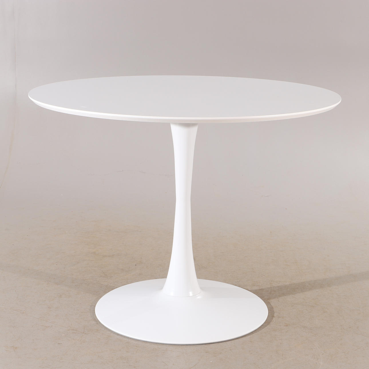 MATBORD, vitlackerat, trå/metall, 2000-tal.