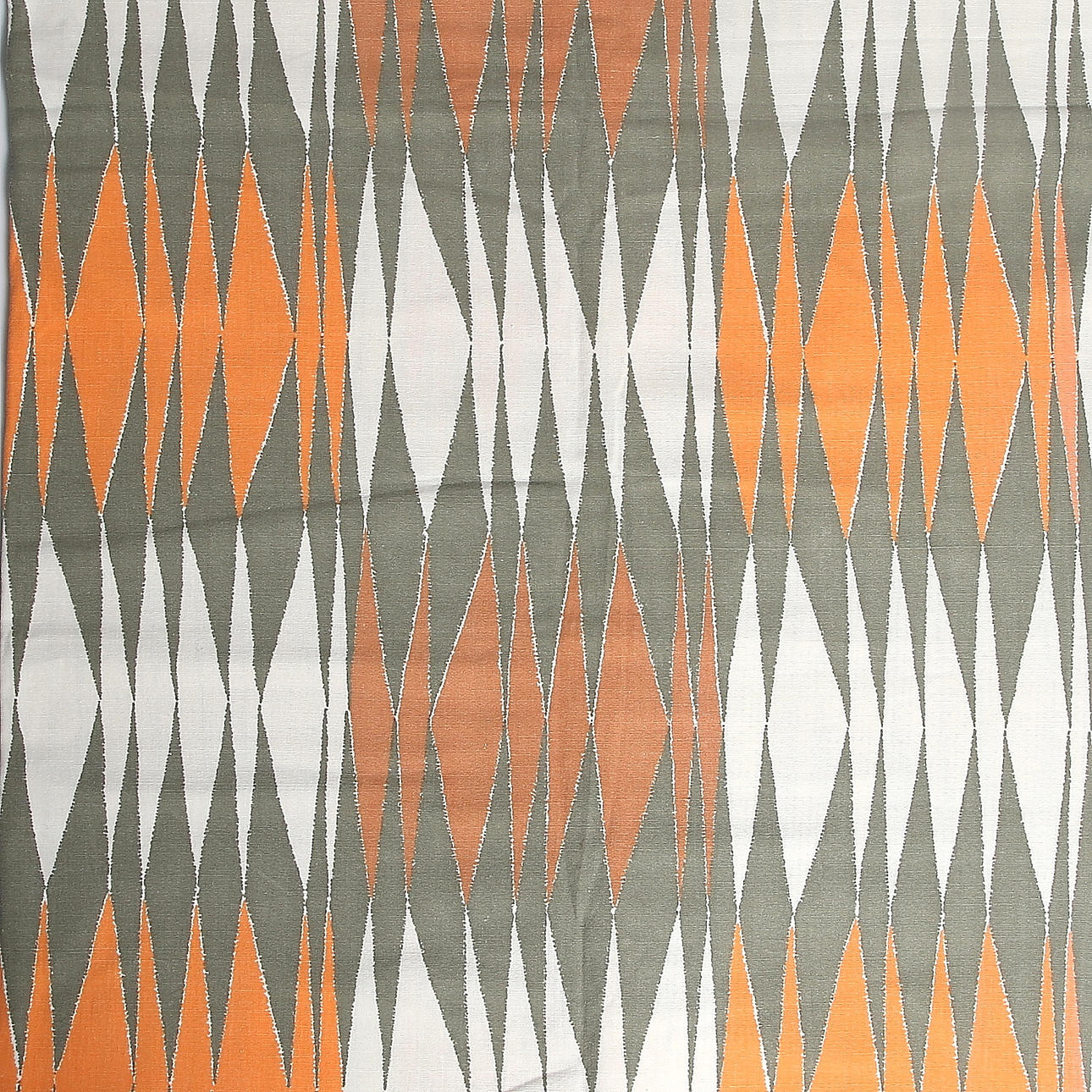 GARDINER, 2 st längder, Tuppen-Textil, Norrköping, 1950/60-tal.