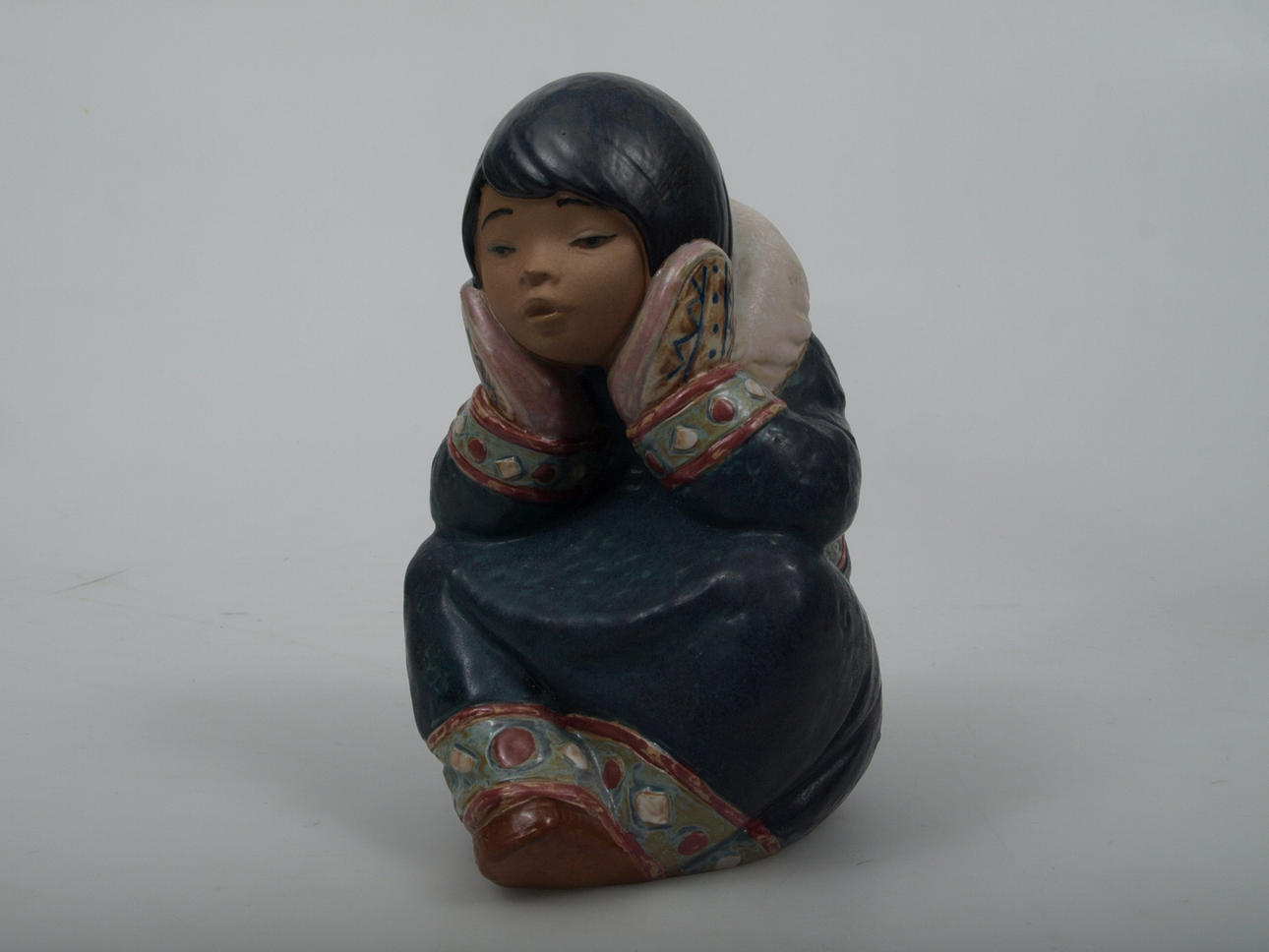 FIGURIN, stengods, Eskimå, Lladro.