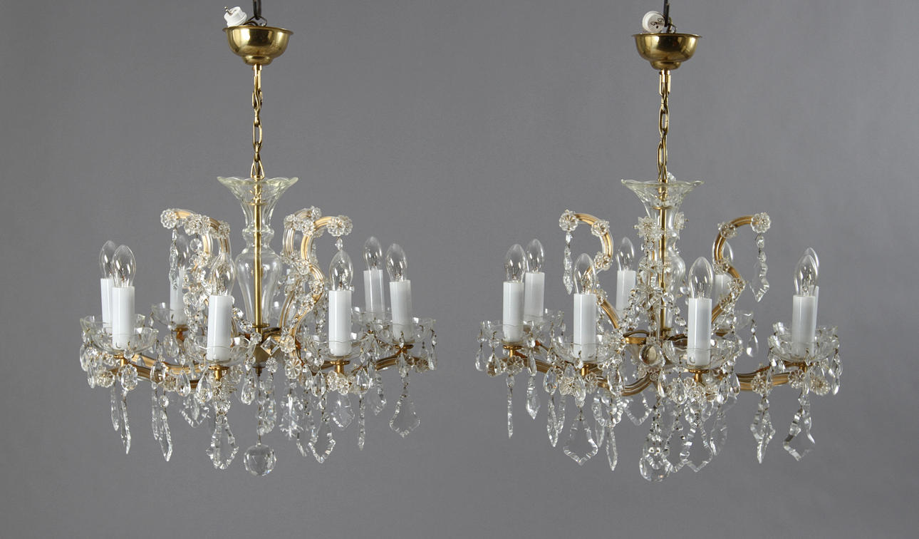 LJUSKRONOR. 2 st, venetiansk stil.