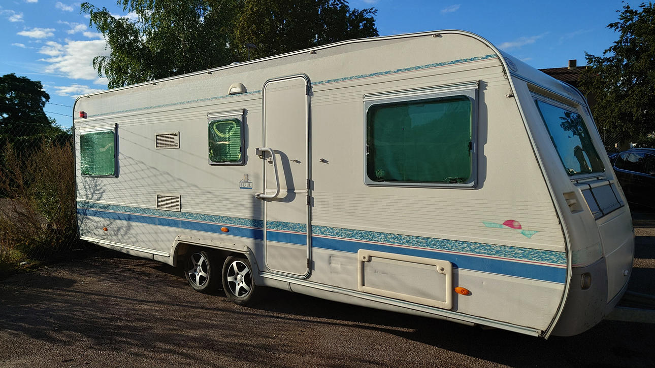 HUSVAGN, Adria unica c 613ul, 2001.