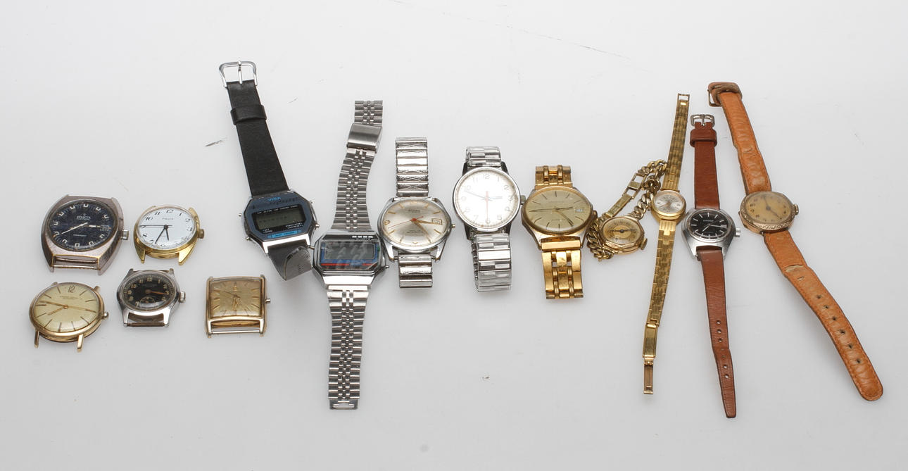 ARMBANDSUR, 1900-tal.