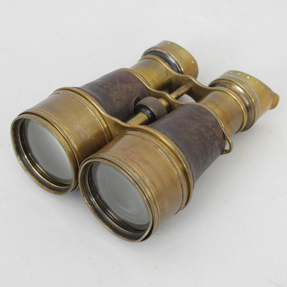 KIKARE, mässing/skinn, tidigt 1900-tal.