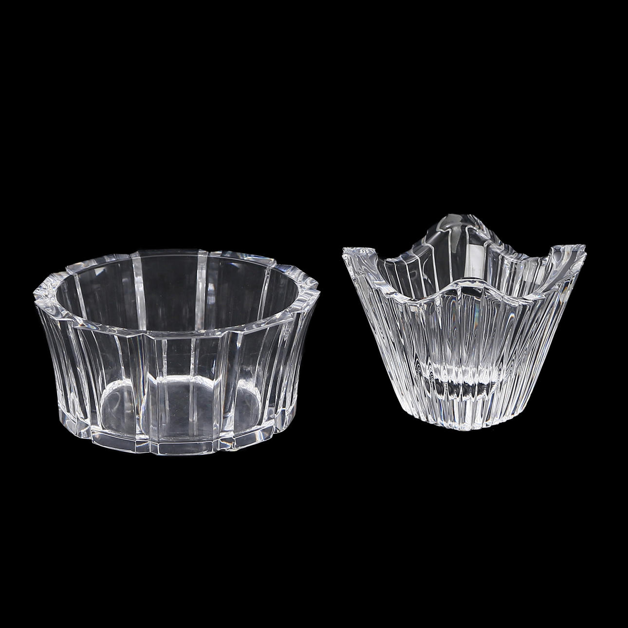 SKÅLAR 2 st, Orrefors, osignerade, 1900-tal.