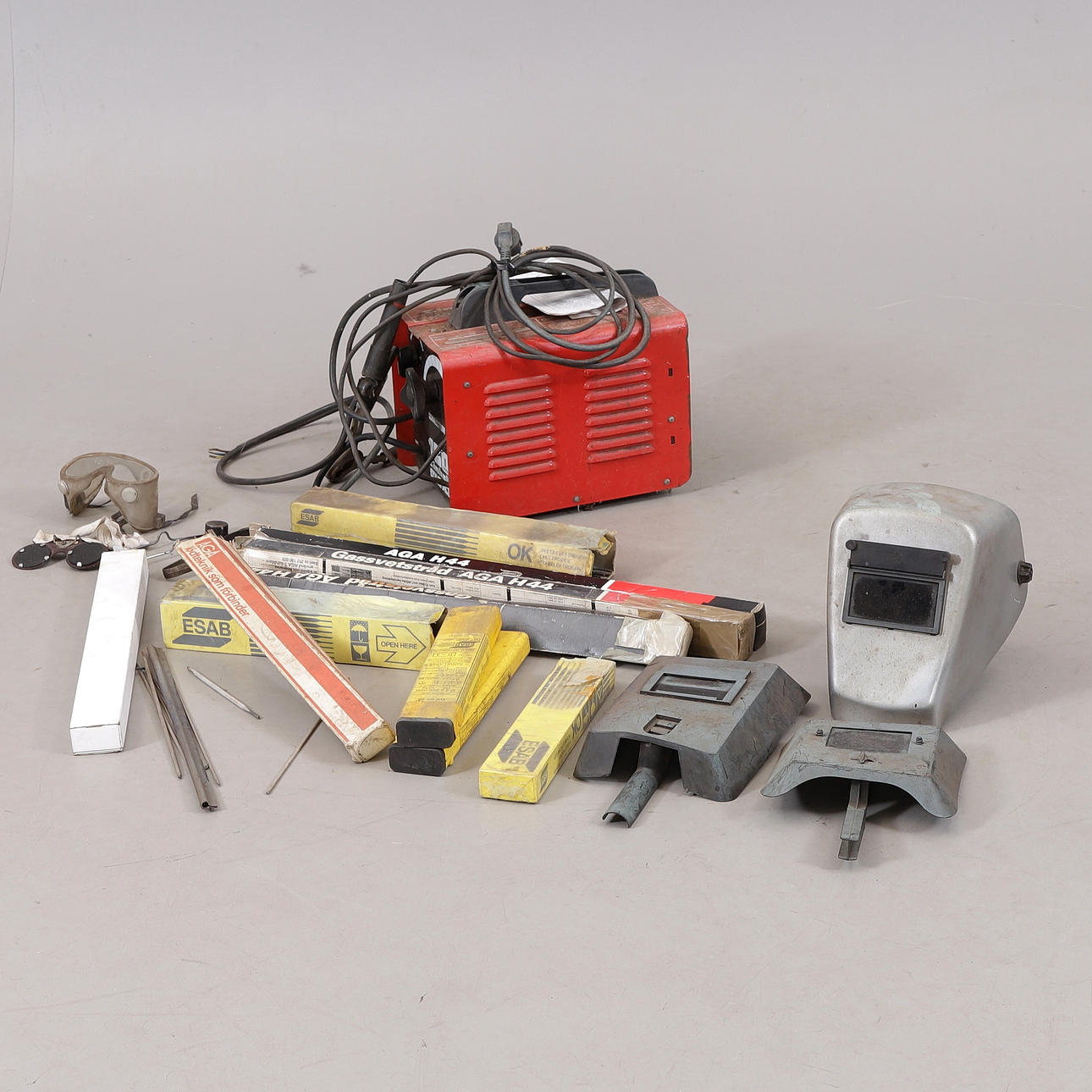 STICK WELD, 160 Einhell, "compact" with accessories.