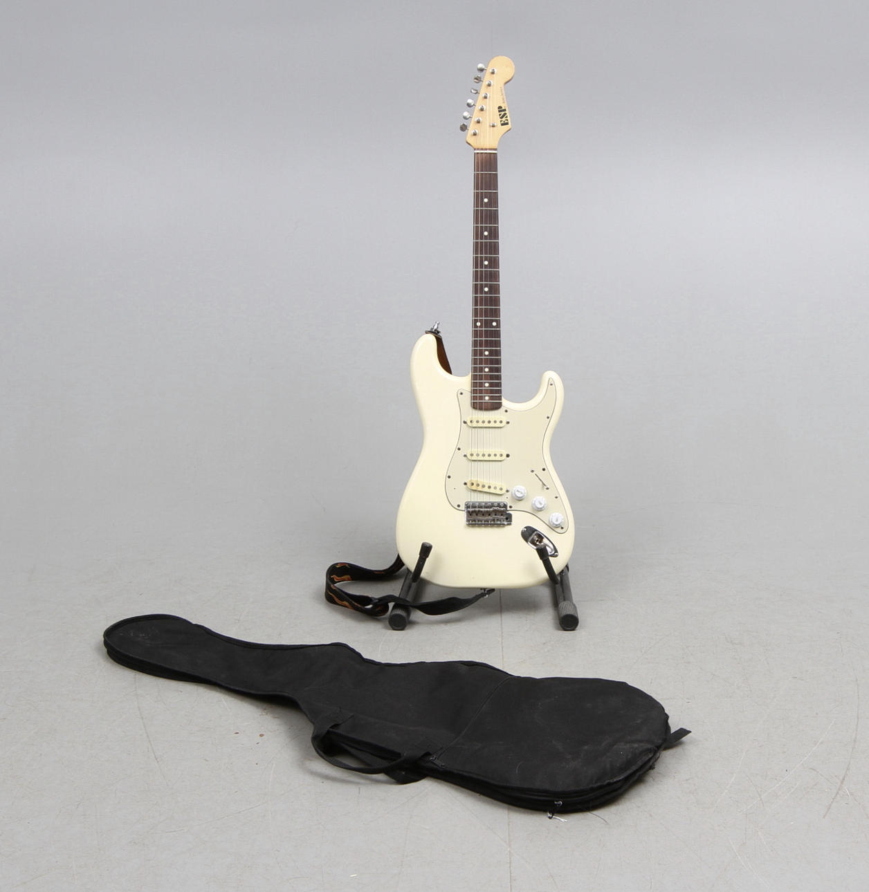 ELGITARR, 400 Series, Stratocaster style, ESP.