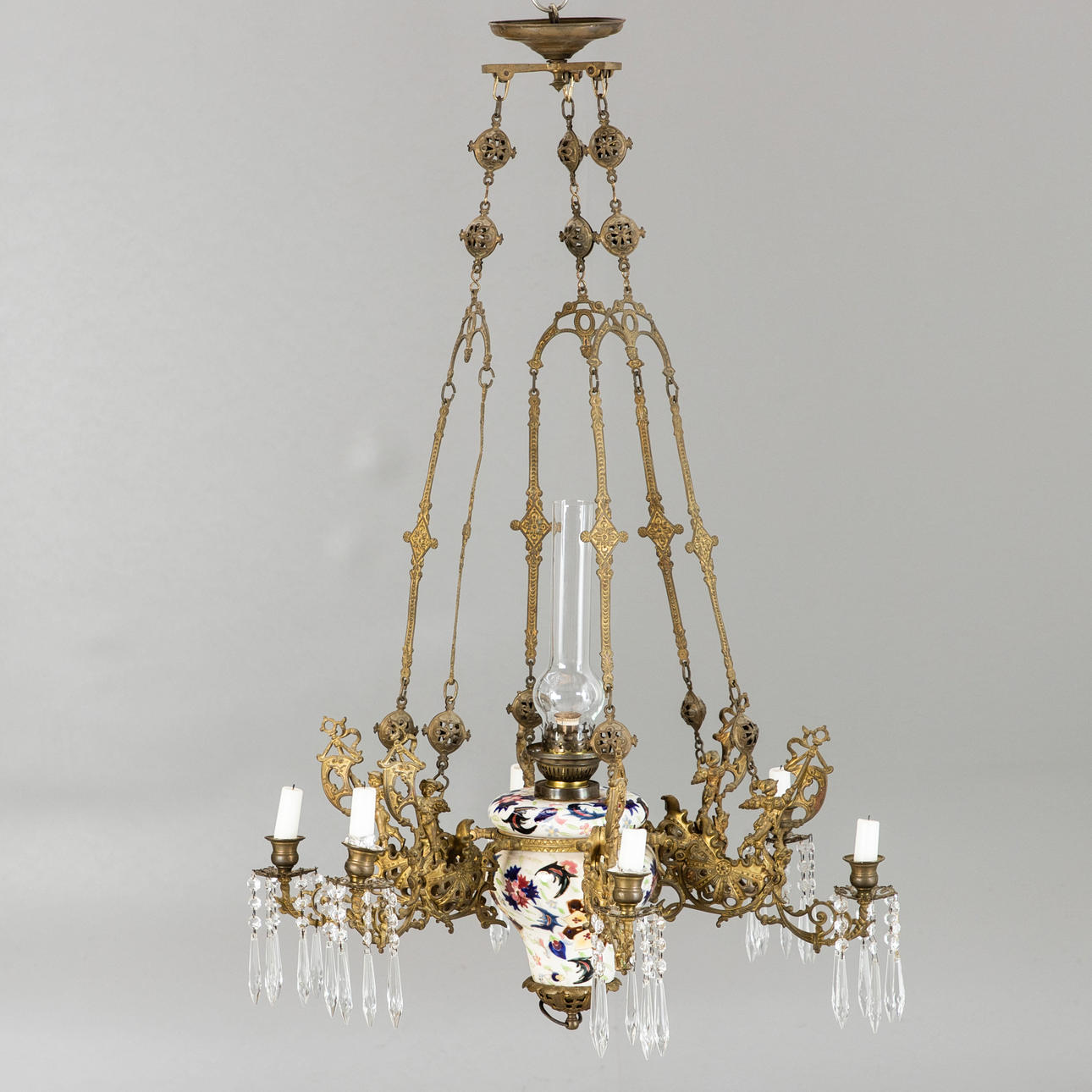 Candelabro de petróleo, finales del siglo XIX.