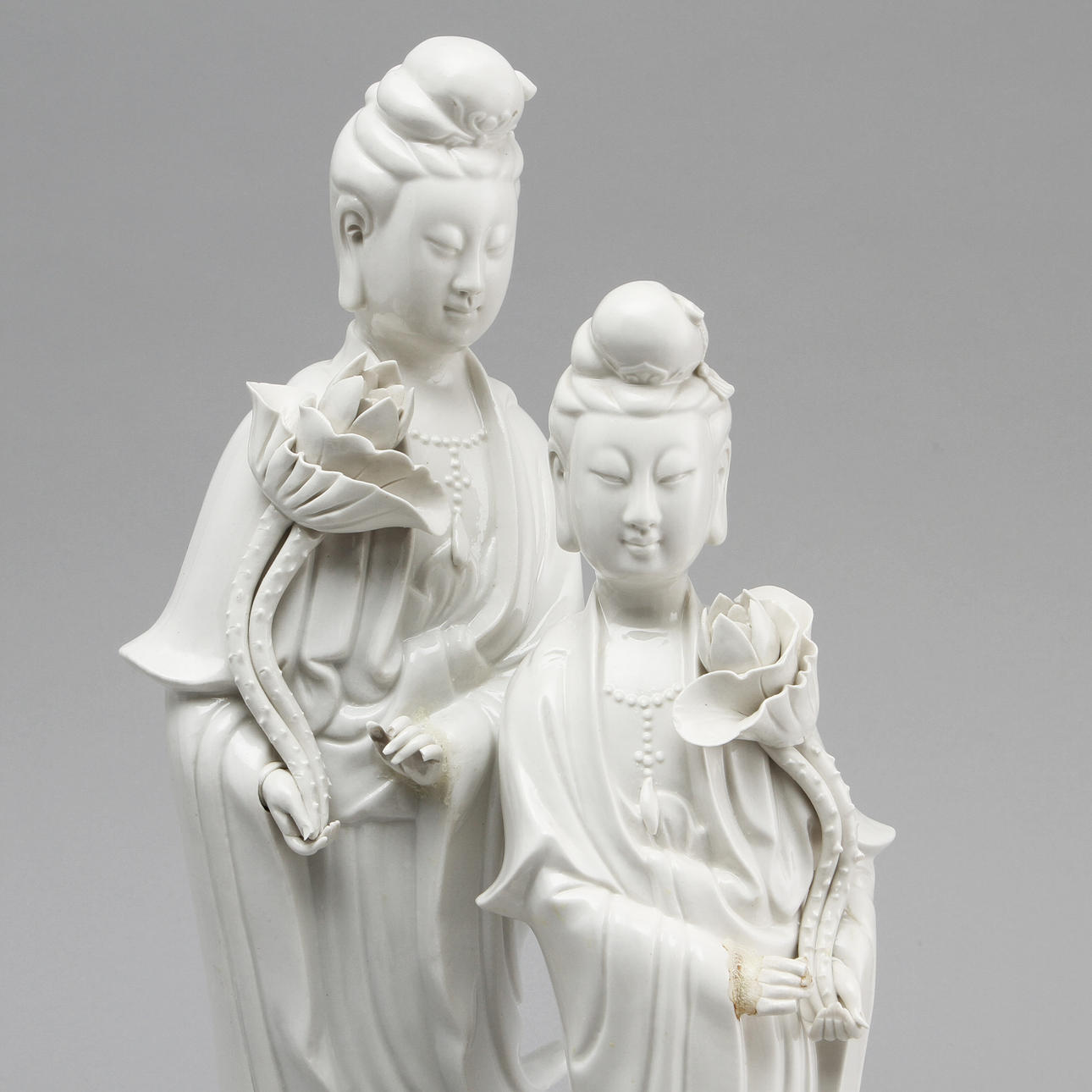 FIGURINER, 2 st, porslin, Kina, 1900-tal.