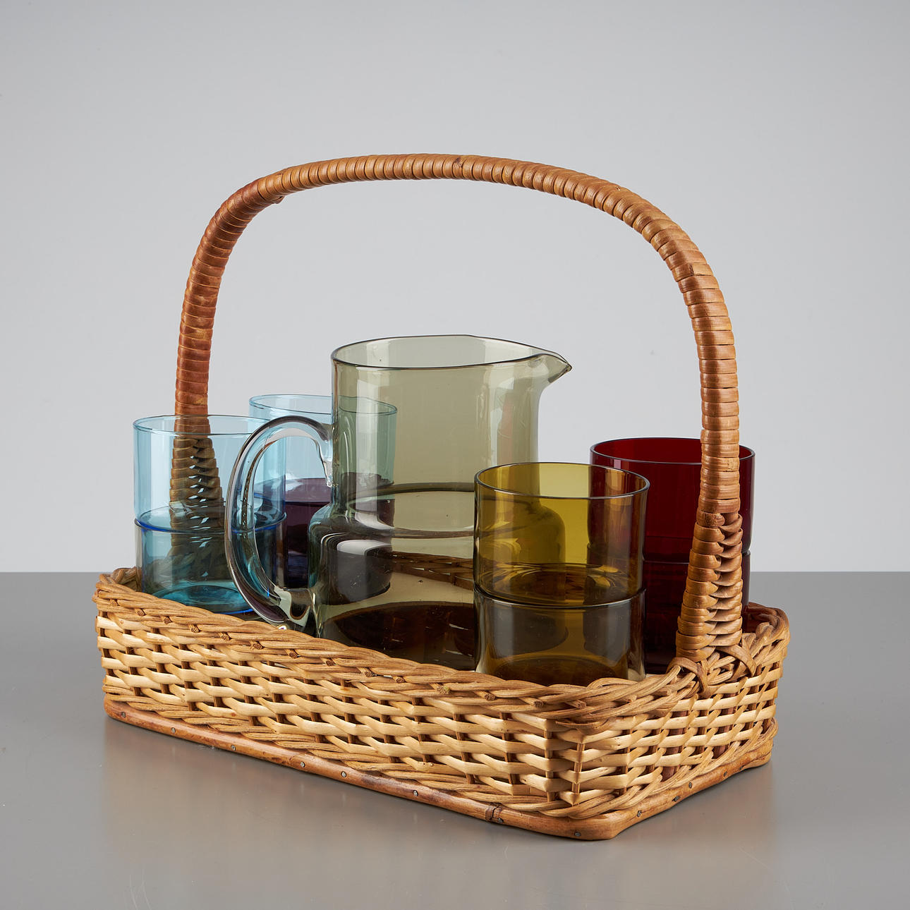 SAARA HOPEA. SAFTSERVIS. Notsjö, formgiven 1952.