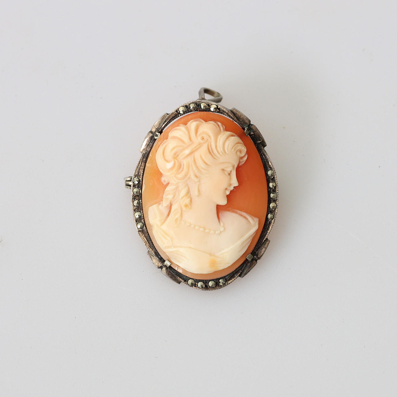 CAMÉ, colgante/broche, plata.