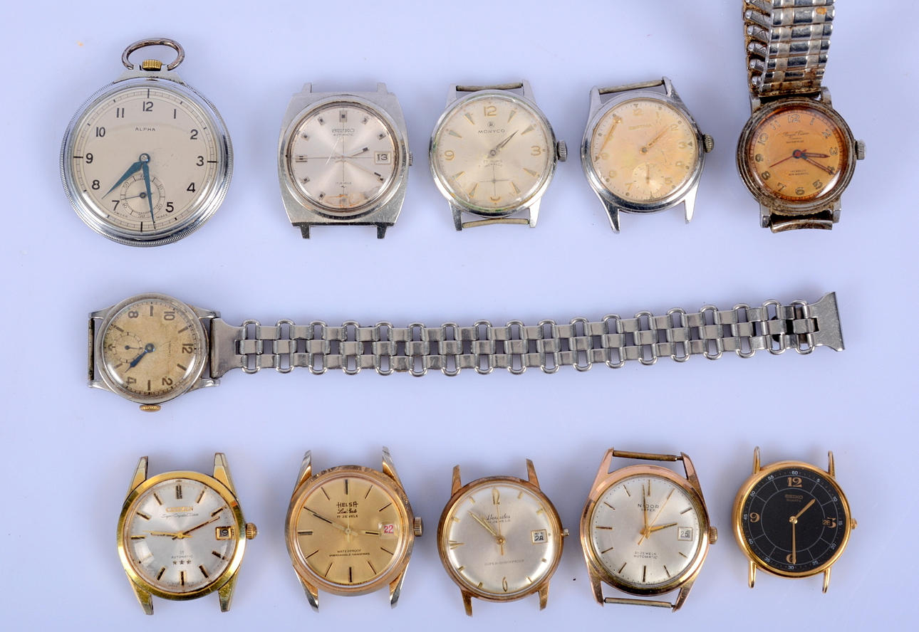 ARMBANDSUR 10 stycken, samt fickur.