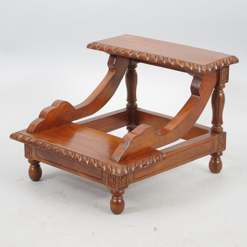 TRAPPALL, 2-stegs, mahognybetsad, samtida.