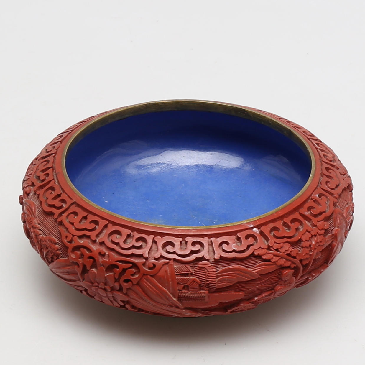 SKÅL, emaljerad metall och lack, Kina, 1900-tal.