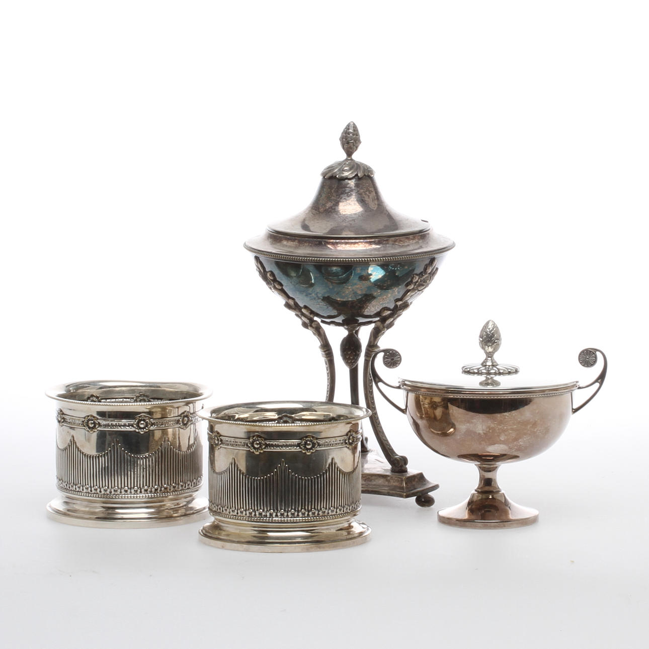 NYSILVER, 4 delar, bland annat C G Hallberg.