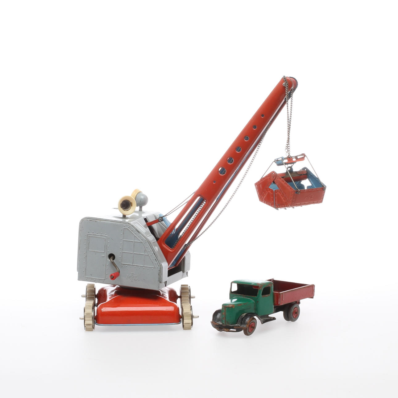 GRÄVSKOPA MFZ och LASTBIL LISS&CO SWEDEN.