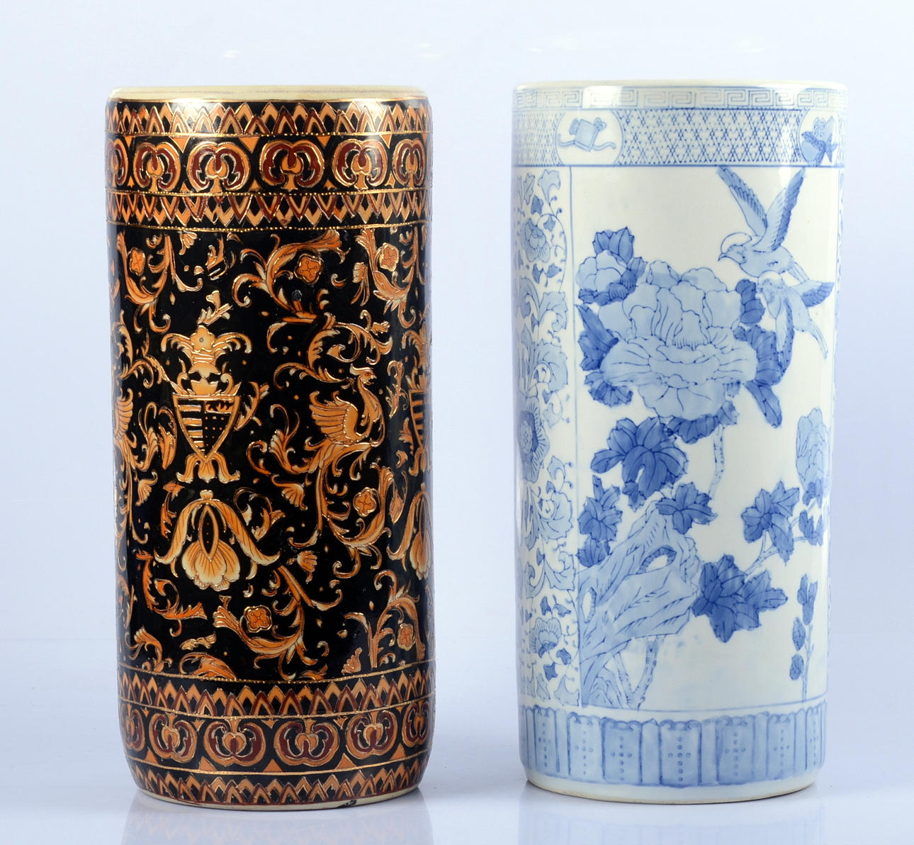 PARAPLYSTÄLL KINA, 2 stycken, modern tillverkning.