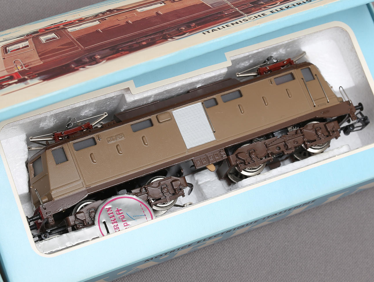MÄRKLIN 3035 Elektrolokomotive FS, OVP.