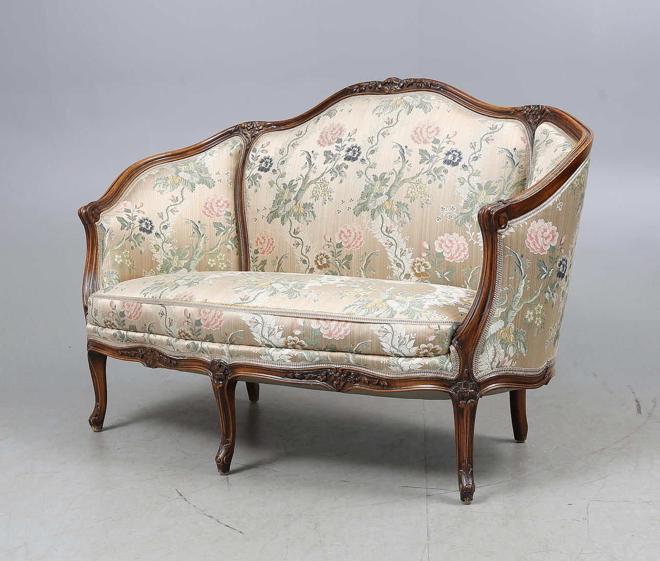 SOFFA, rokokostil, Lindells Möbelaktiebolag, Linköping, 1900-tal.