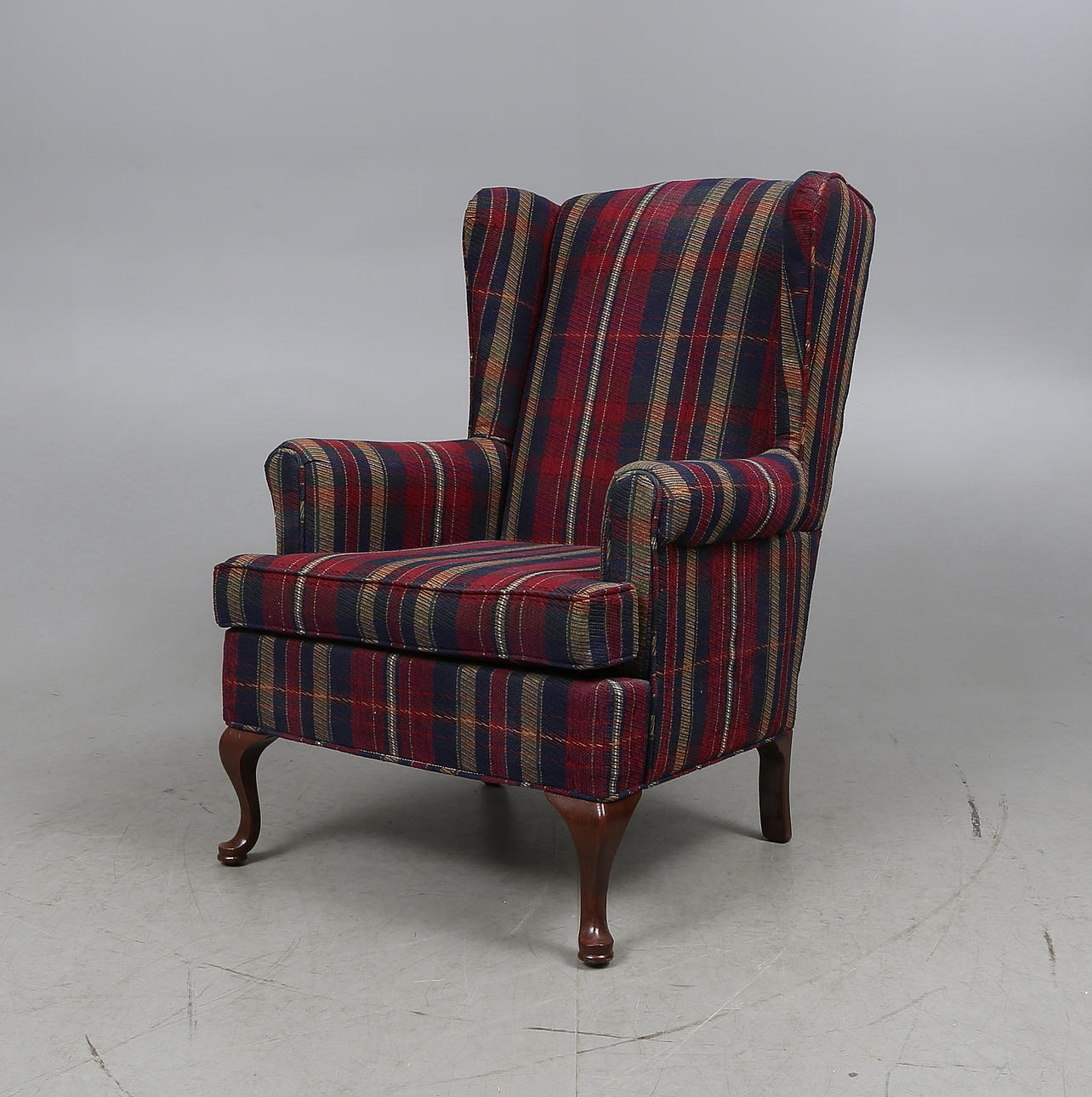 ÖRONLAPPSFÅTÖLJ, 1900-tal.