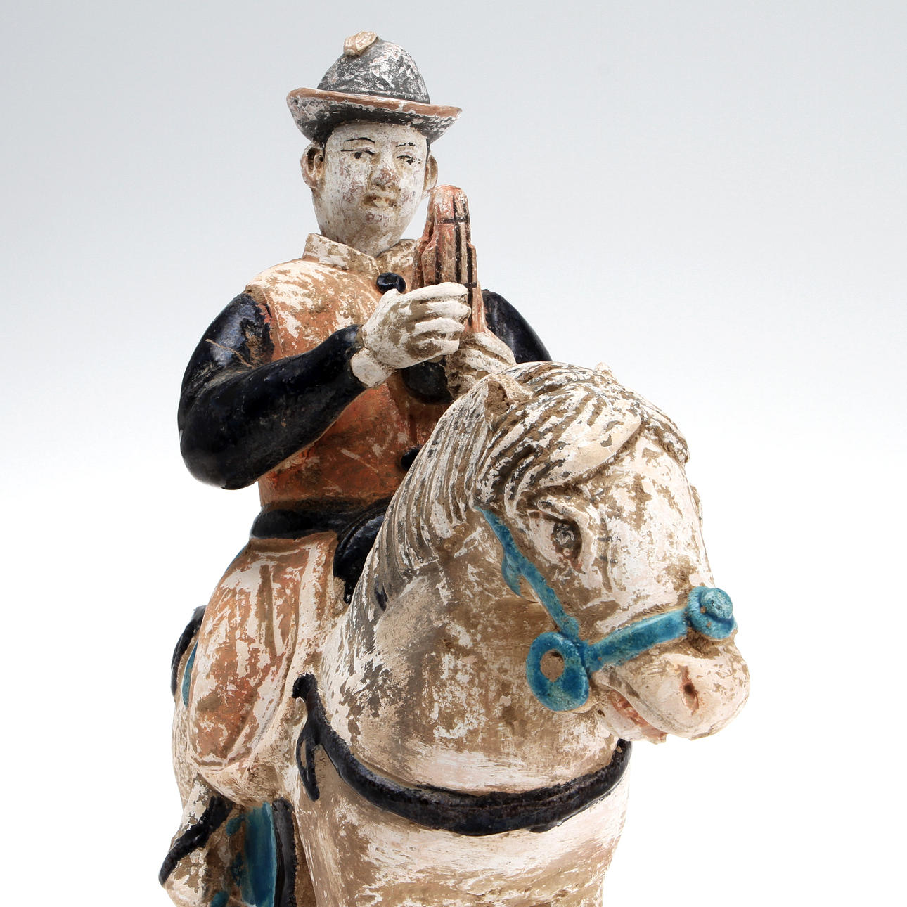 FIGURIN, lergods, Kina, sannolikt Ming.