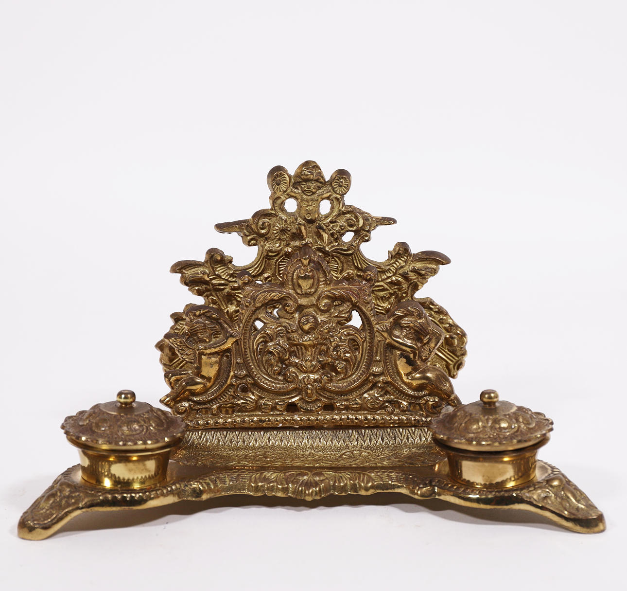 ESCRIBANIA DOBLE CON TARJETERO EN BRONCE DORADO.