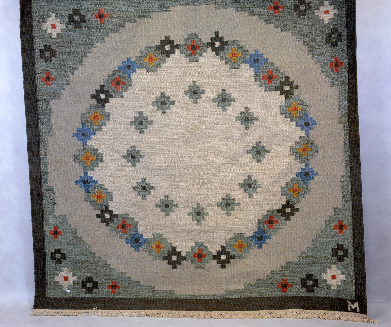 MATTA, Röllakan, 200x202 cm.