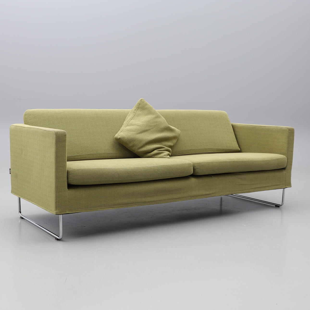 LEILA ATLASSI. SOFA, "Madison", DUX.