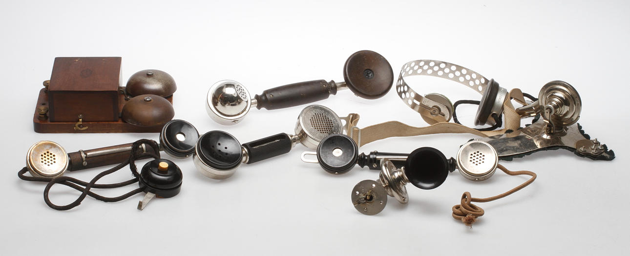 TELEFONDELAR, 1900-talets första hälft.