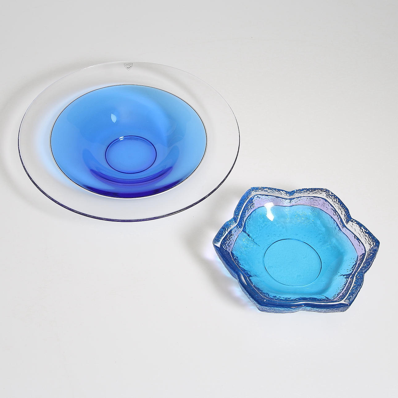 SKÅL samt FAT, bl.a. Orrefors, troligen Olle Alberius.