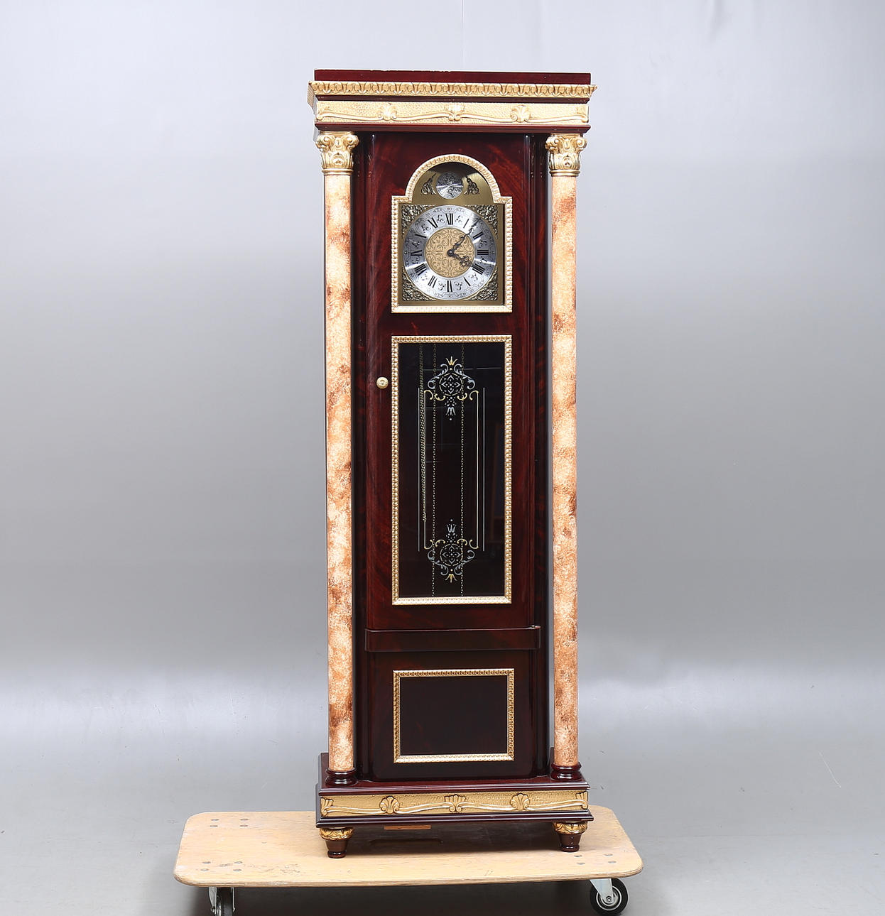 FLOOR FLOOR, empire style, 2000s.