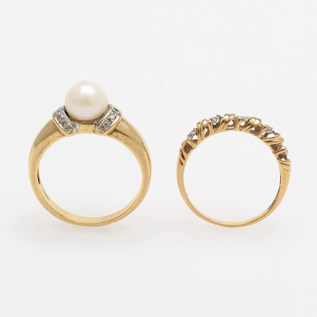 RINGS, TWO PIECES.