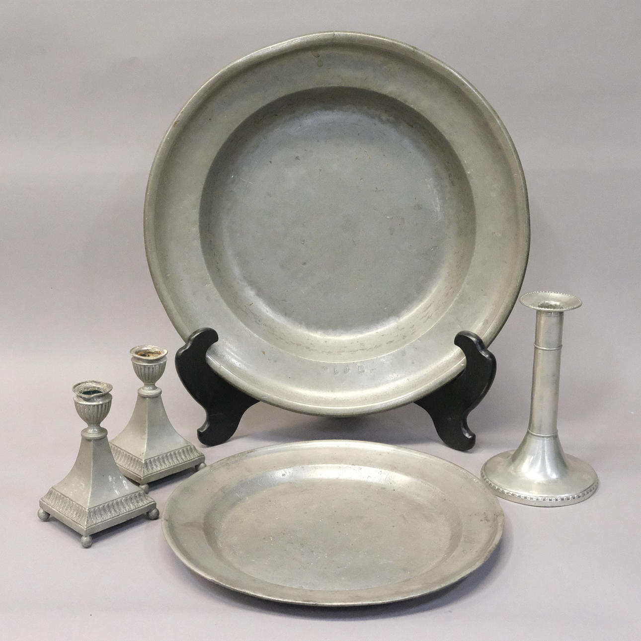 PEWTER OBJECTS, 17/19TH CENTURY, 5 PARTS.