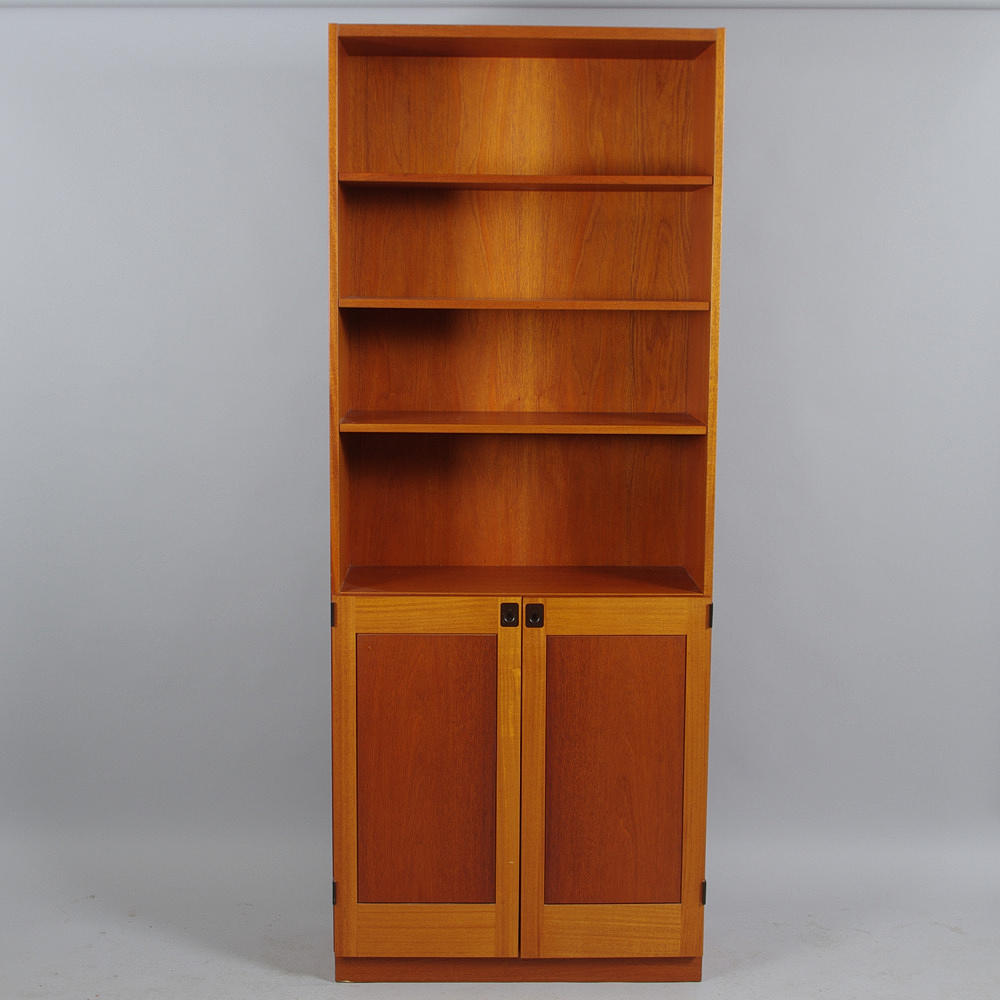 BOKHYLLA, "Modell KA72", design Göran Malmvall, Källemo.