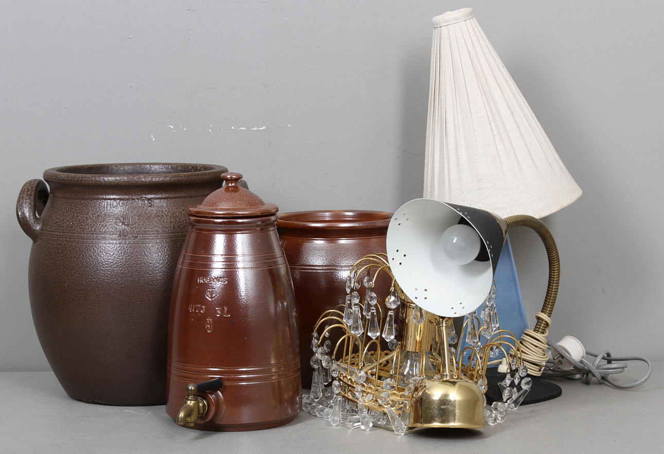 KERAMIK och BELYSNINGSFÖREMÅL, 6 delar, Höganäs, Rörstrand mfl.