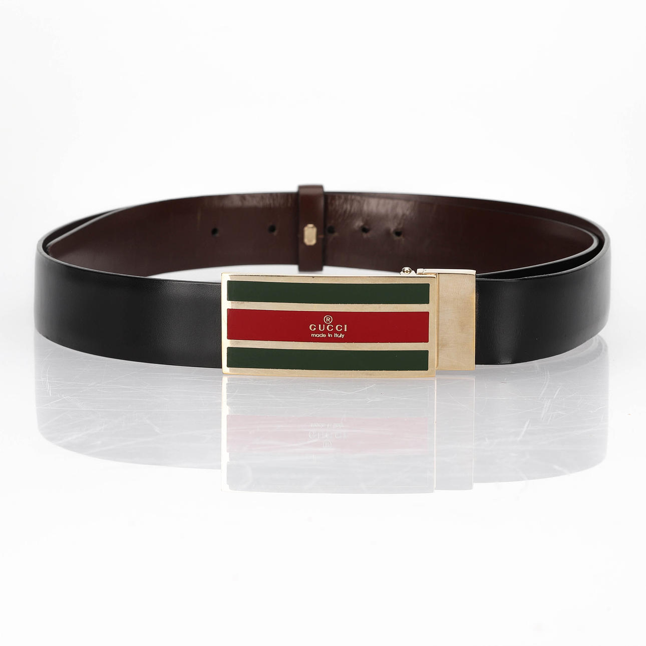 GUCCI, skärp, läder med metallspänne.