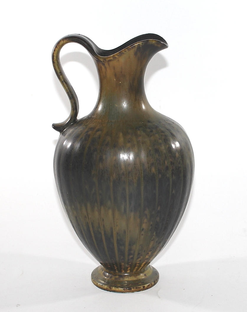 HÄNKELVAS, keramik, Gunnar Nylund.