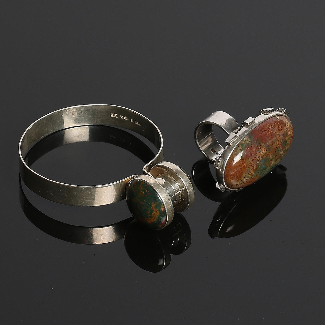 RING samt ARMBAND, silver, C.G. Hallberg. 1966/67.