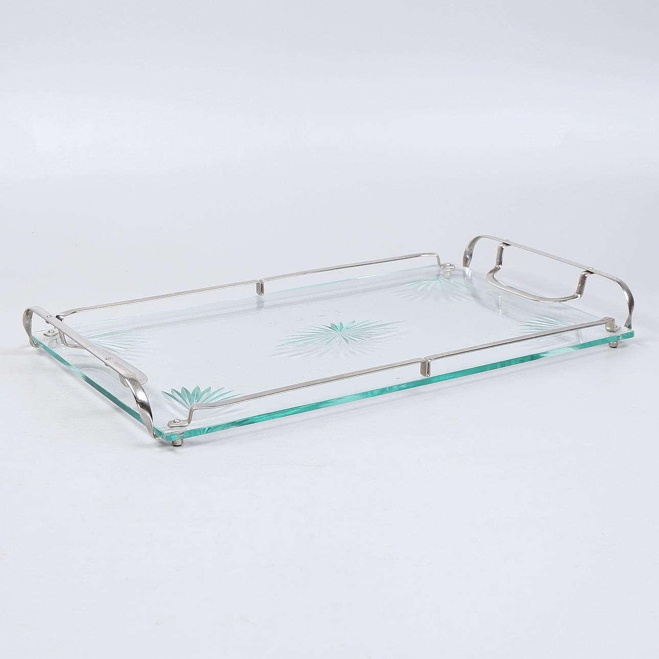 BRICKA, slipat glas, 1900-talets första hälft.