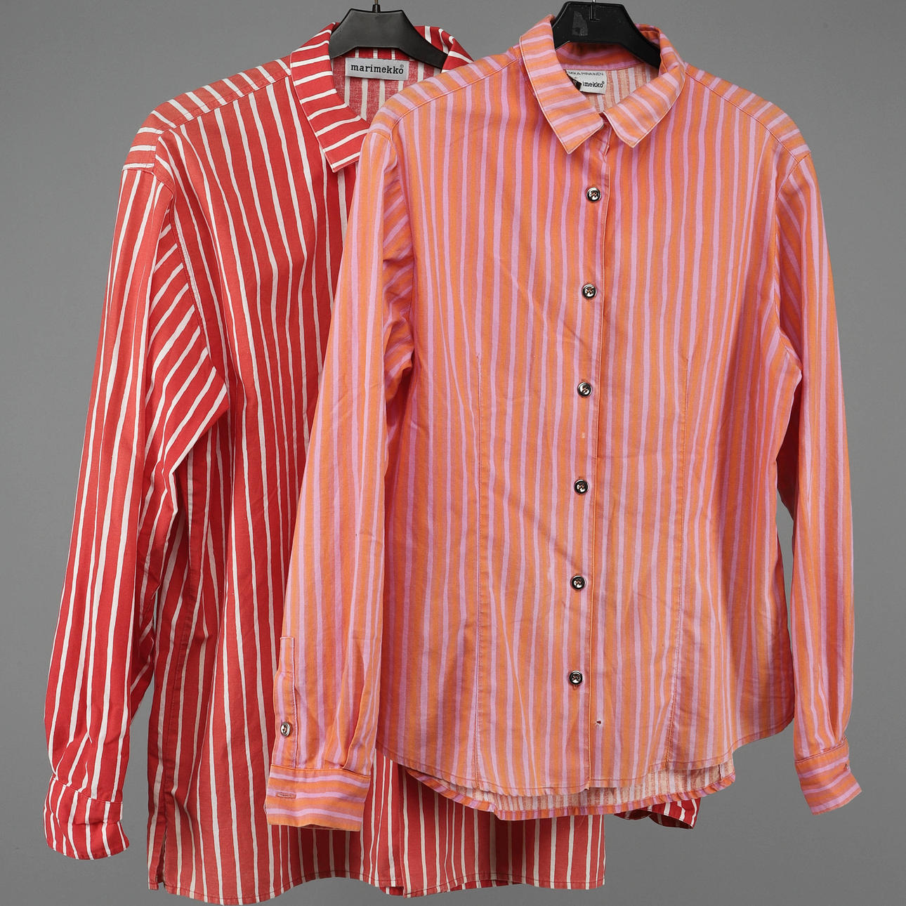 MARIMEKKO 2 st skortor/blusar, storlek S/M.