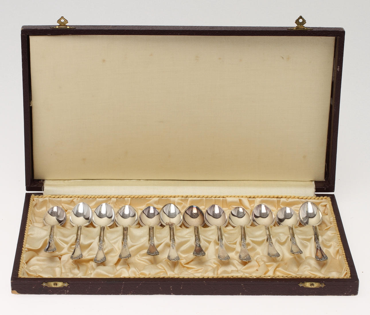 SKEDAR, 12 st, silver, i schatull.