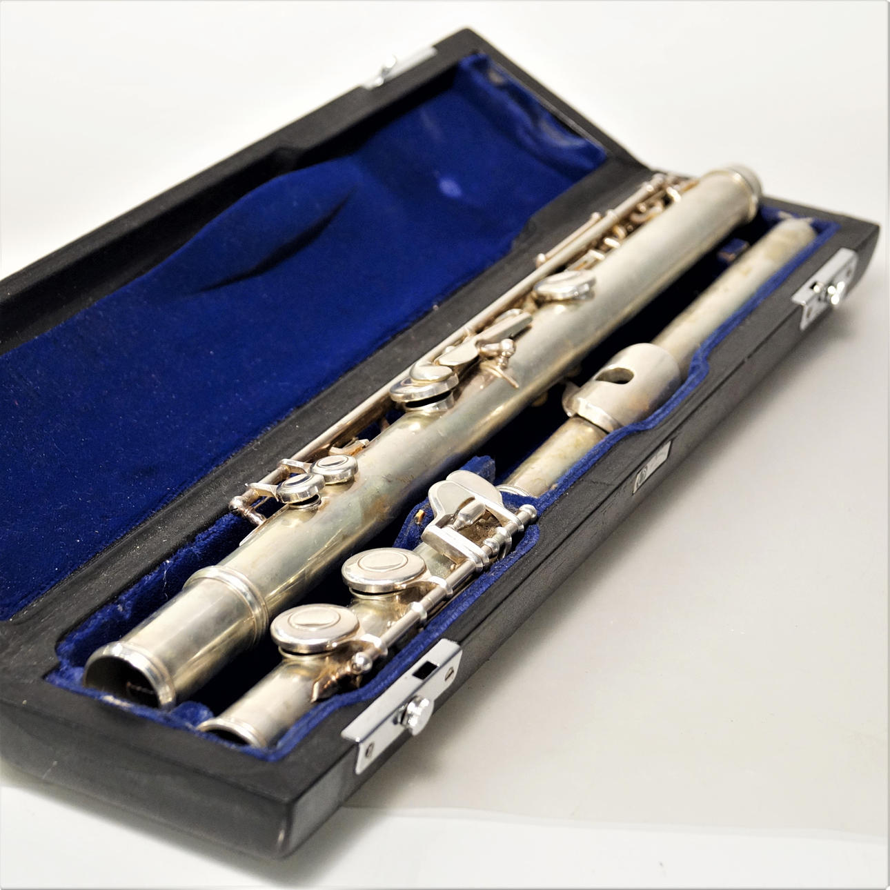 TVÄRFLÖJT, Muramatsu, Japan.