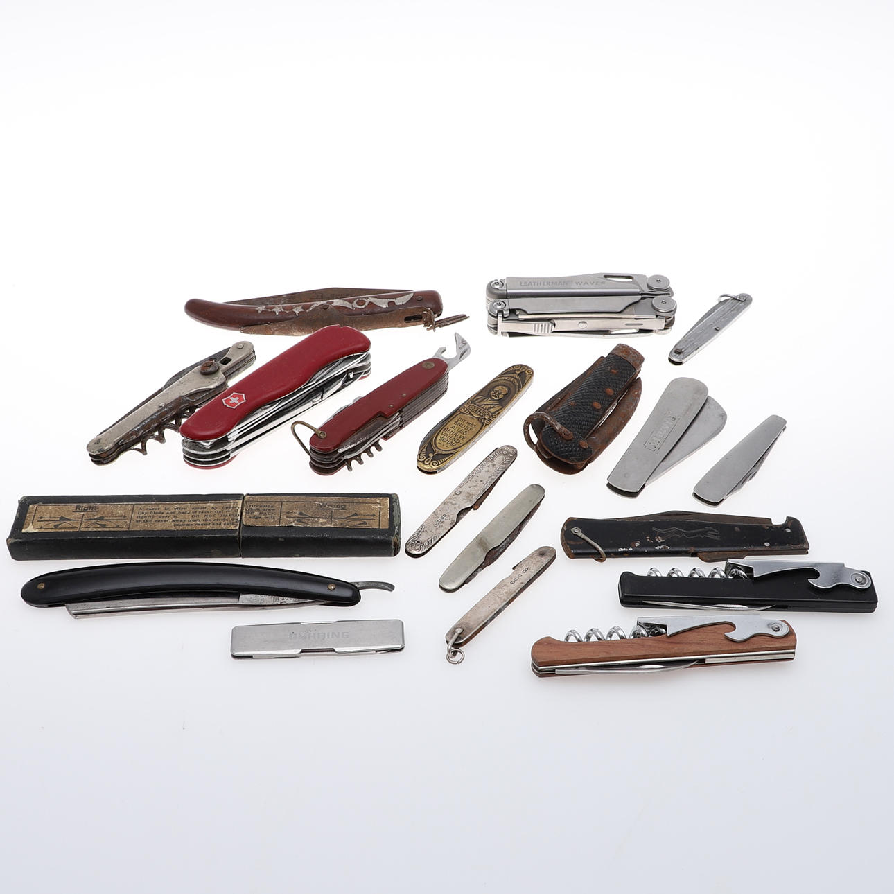 EN SAMLING PENNKNIVAR.