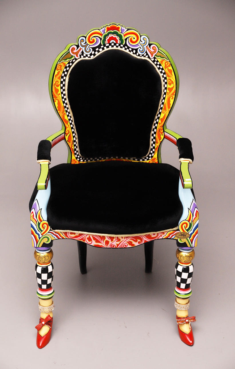 TOMS DRAG. VERSAILLES MODELL STOL. POLYKROMT TRÄ.