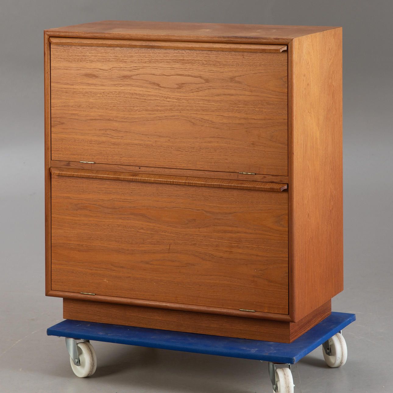 Teak Kommode / Schuhschrank.