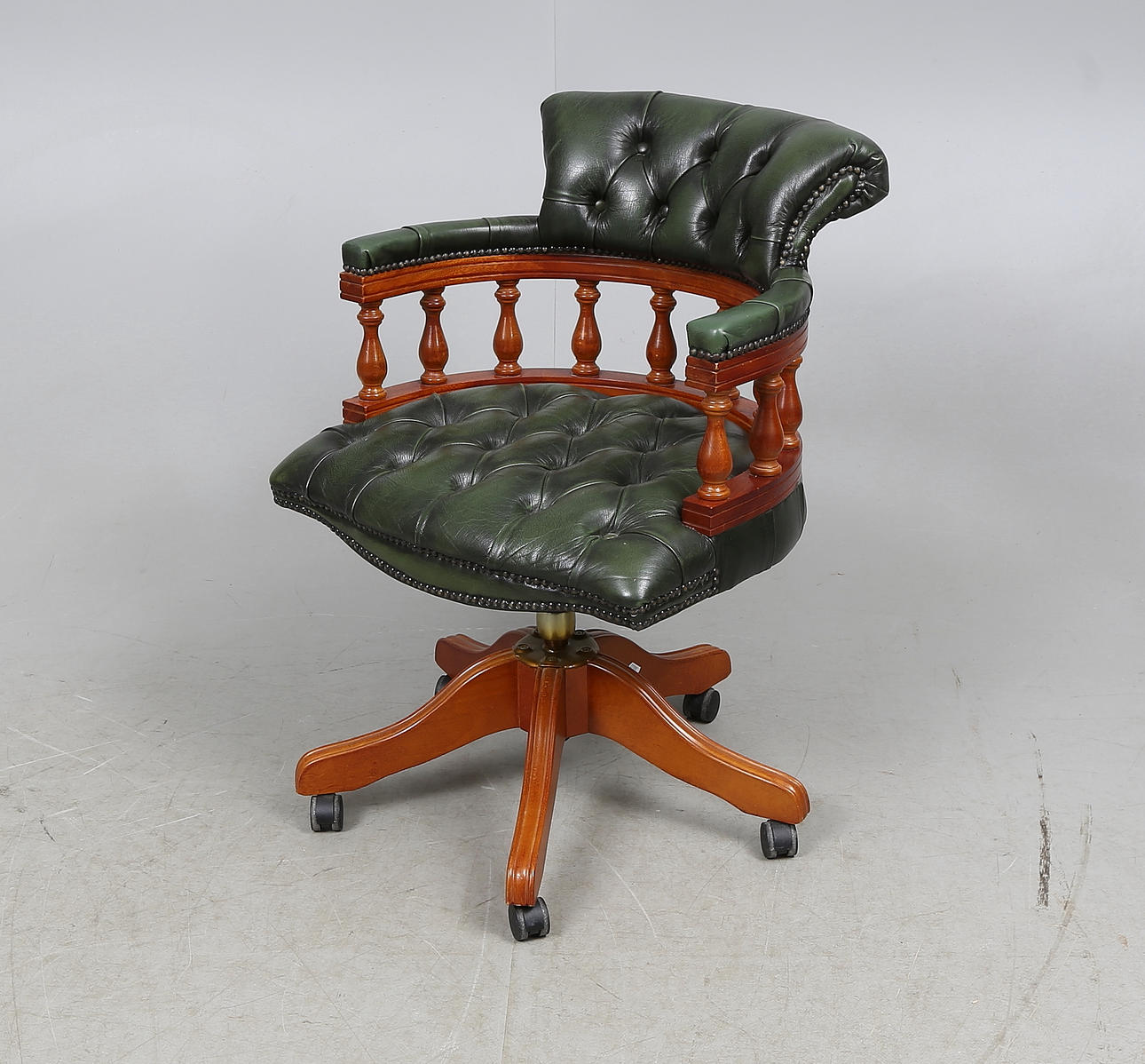 KONTORSSTOL, engelsk stil, 1900-tal.