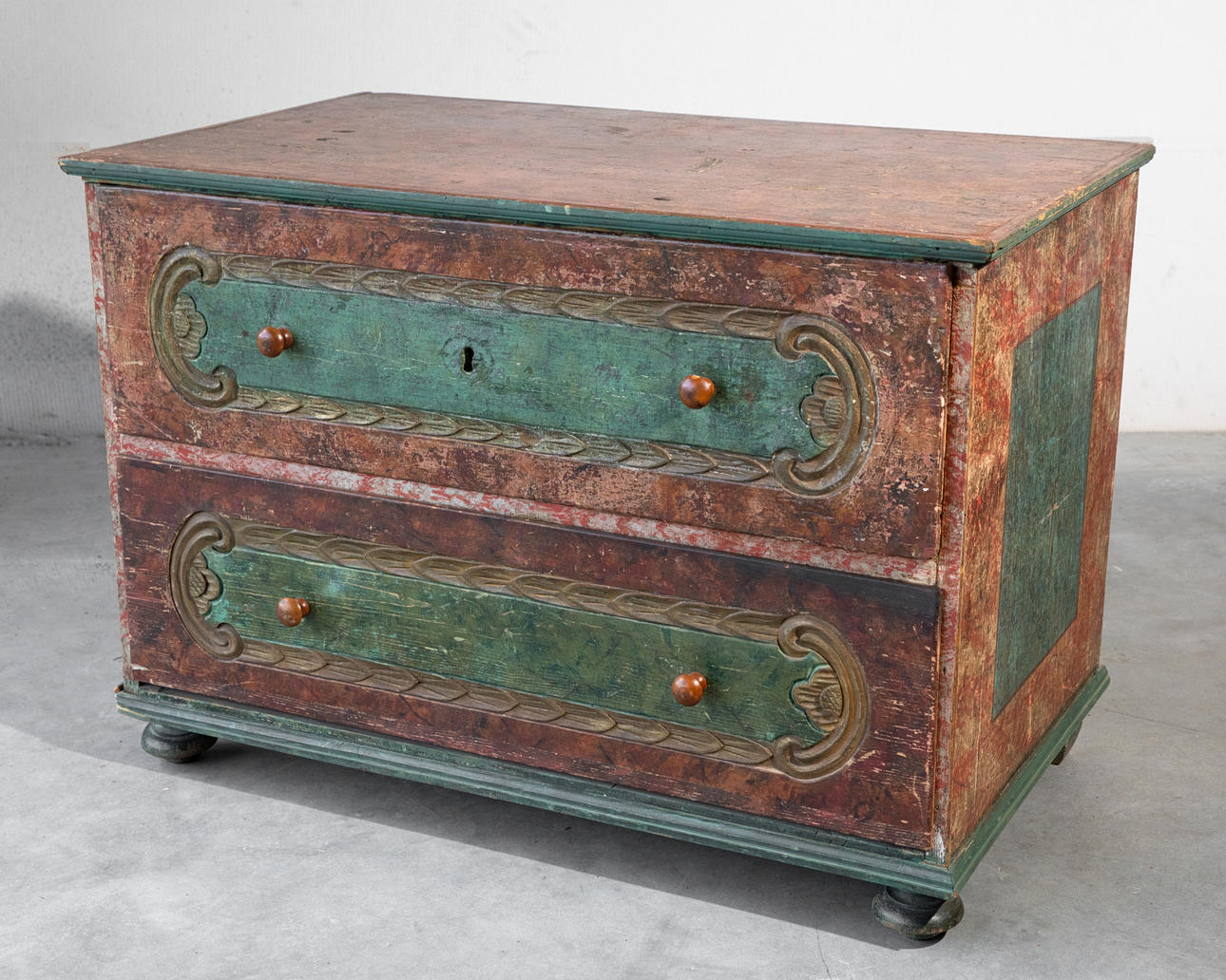 Barok kommode omkring 1780- 2 skuffer (81-9).