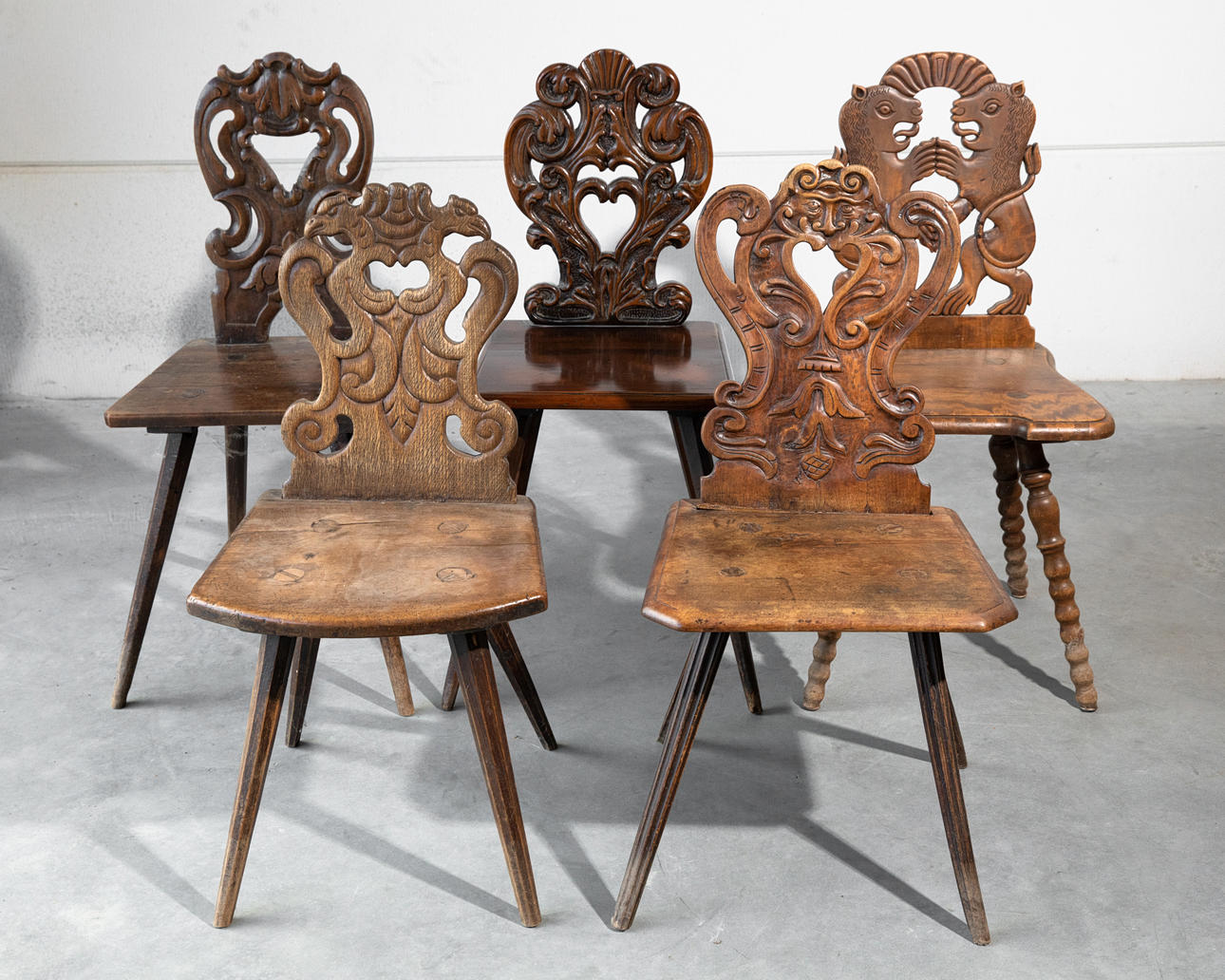 Antikes Stuhlset, 1790- 1850 (81-13).