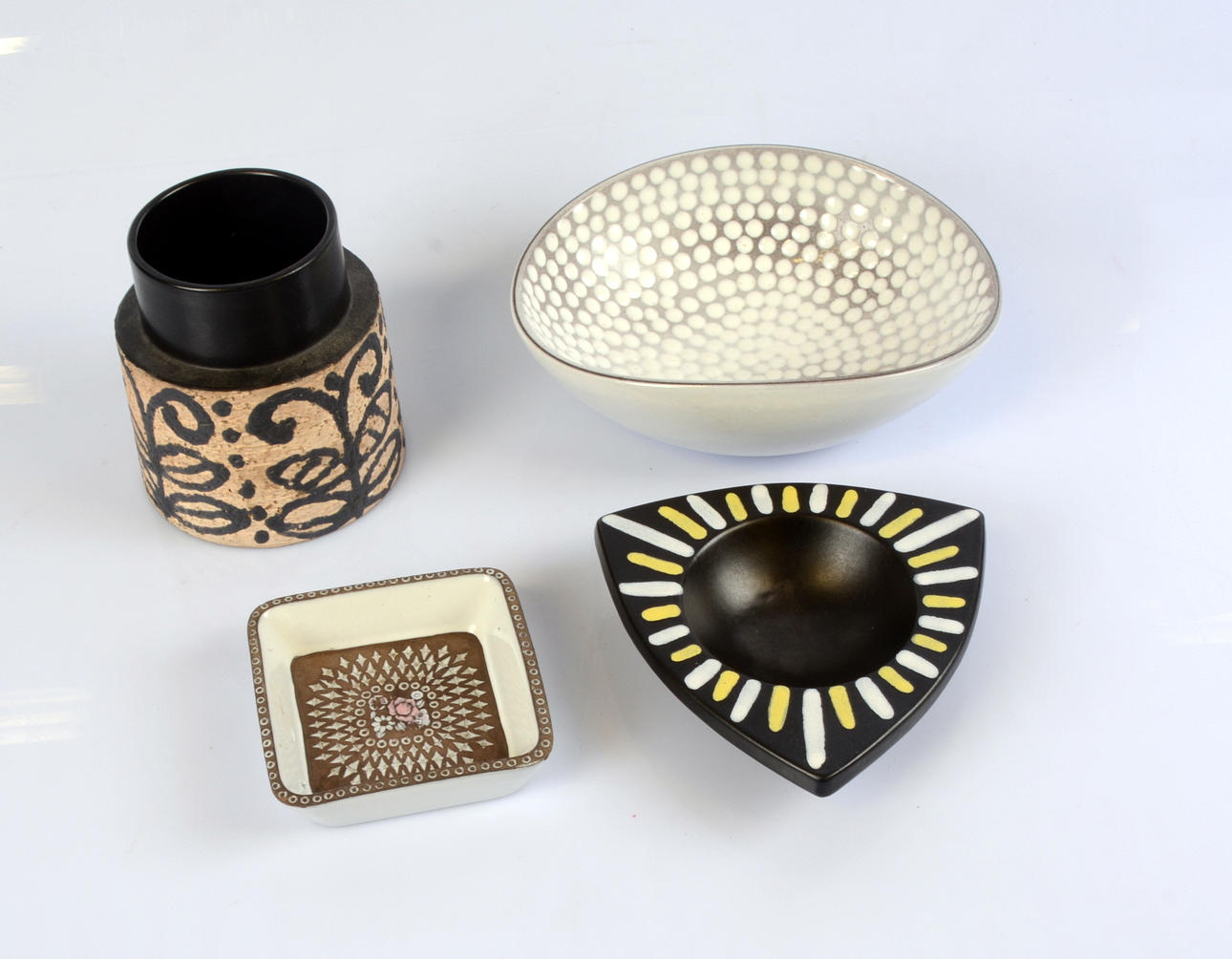 PART KERAMIK, 4 delar, Upsala-Ekeby.