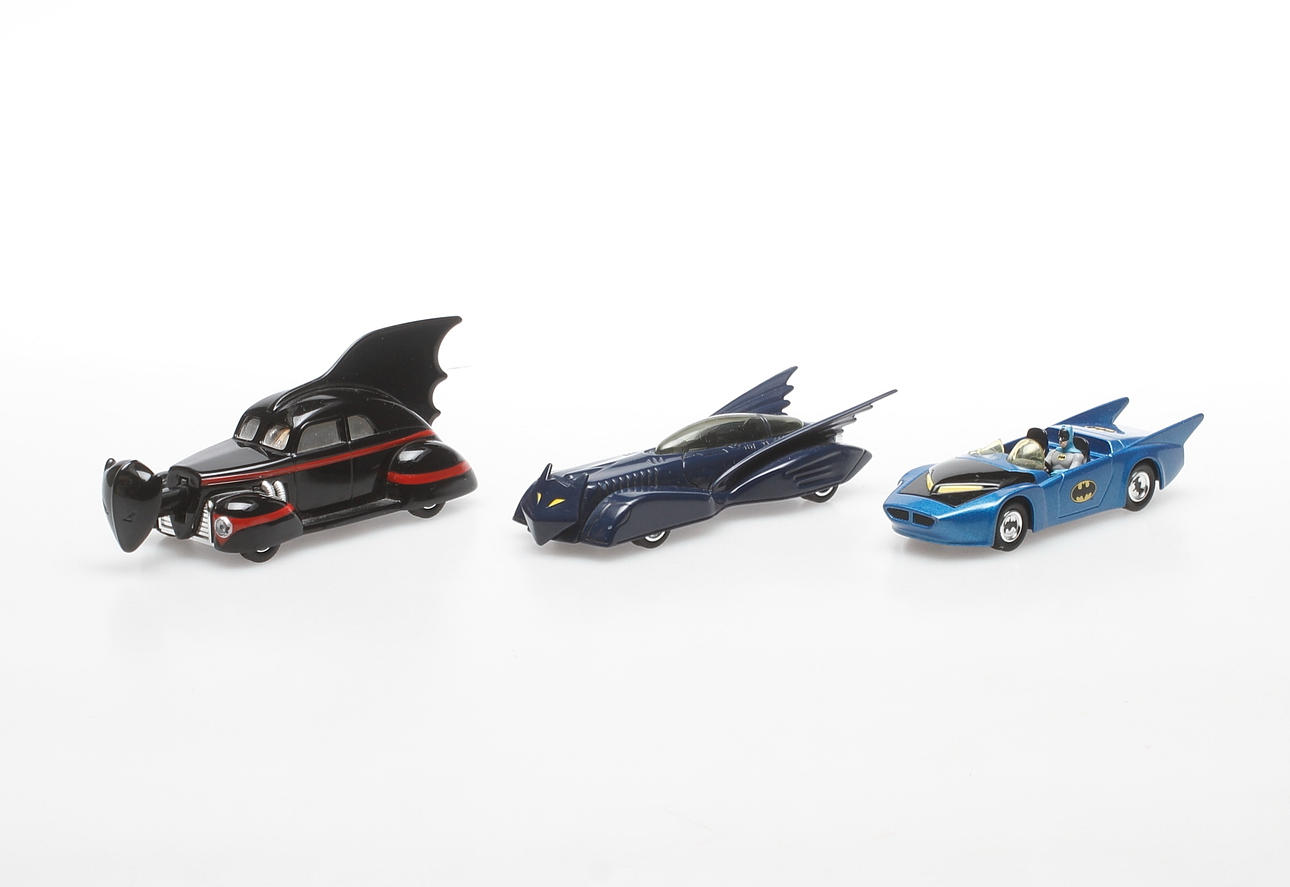 LEKSAKSBILAR, 3 st, Batman, Corgi.